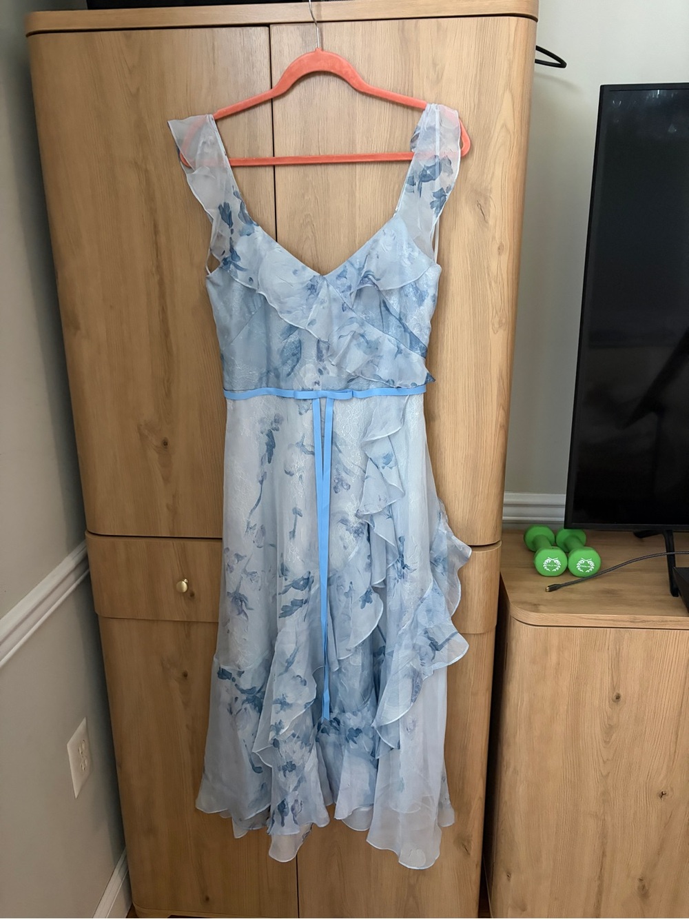 Marchesa Pale Blue Ruffled V-Neck Maxi Dress - Picture 2 of 5